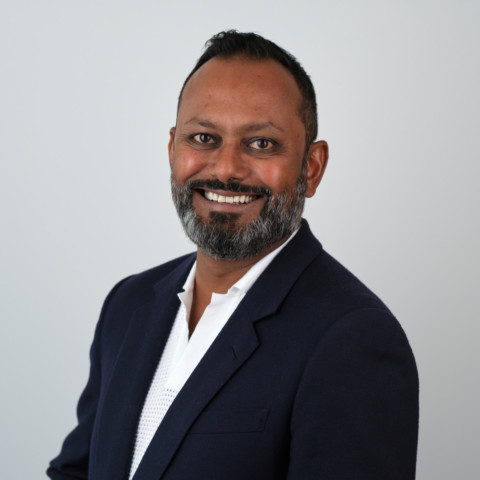 Photo of Privalgo Management Team Member Zeb Bham