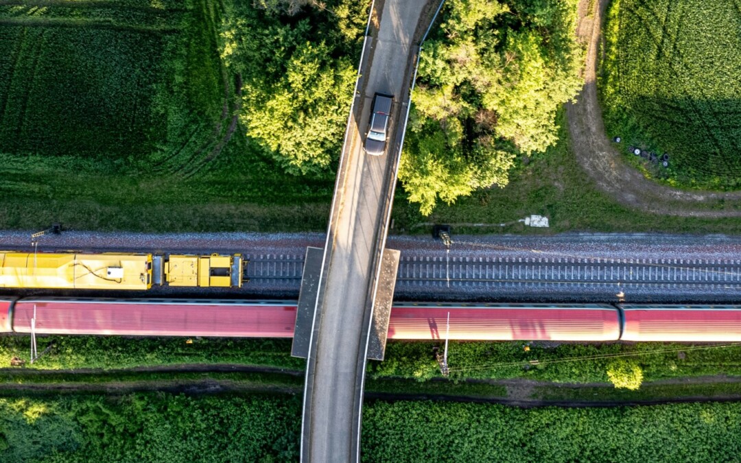 What are payment rails and how do they work?